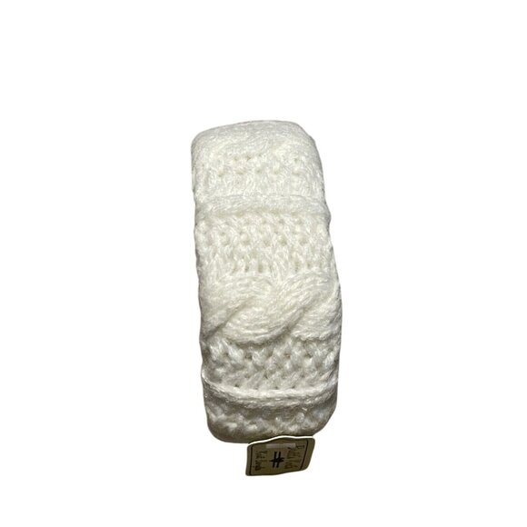 Britt's Knit Bangle Bracelet White cable knit NEW - Picture 2 of 4